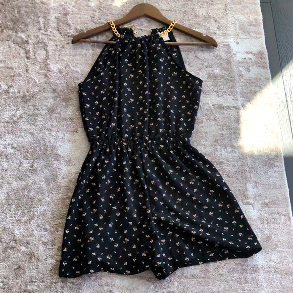 Michael Kors short romper - Picture 1 of 7